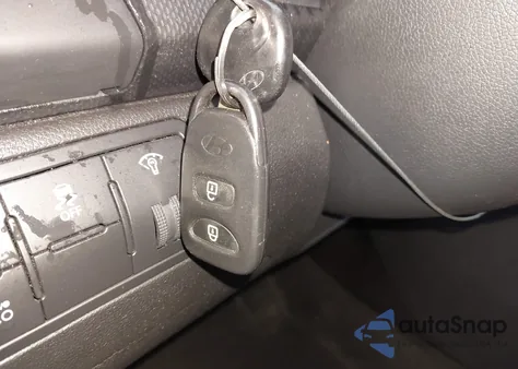 2013 Hyundai Accent Gs из США, поврежденный, VIN KMHCT5AE6DU060497